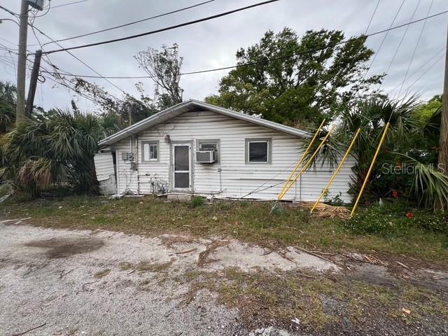 Listing photo id 9 for 3029 20th Street