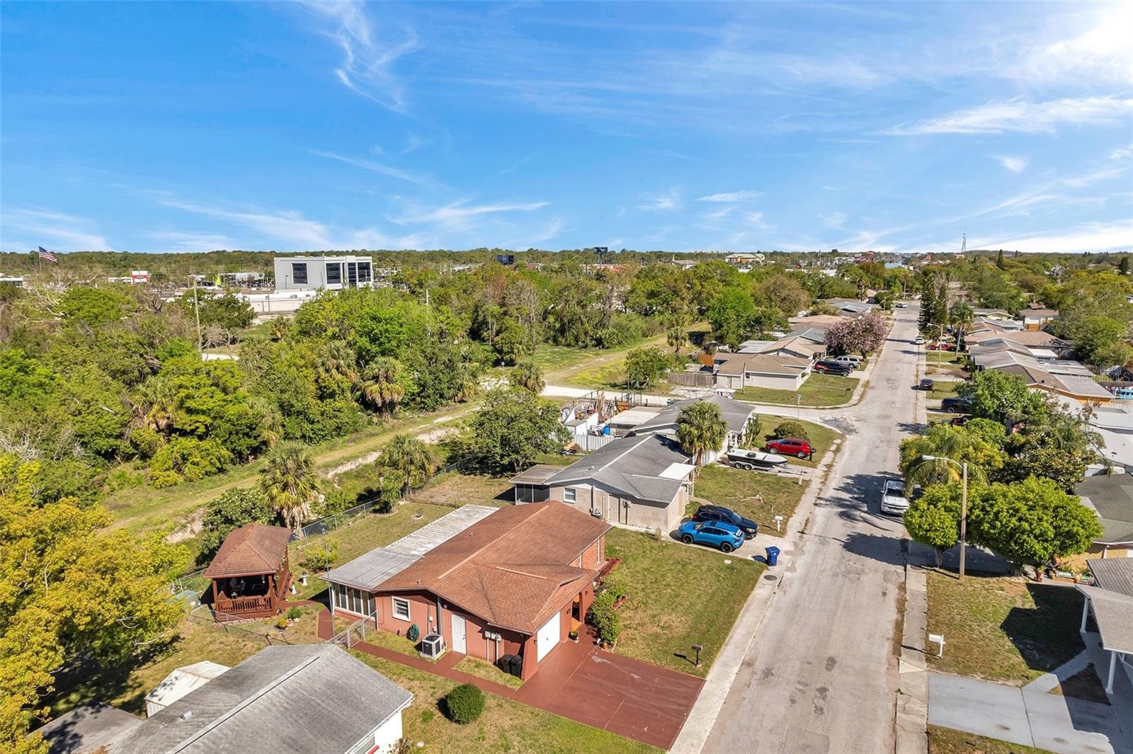 Listing photo id 30 for 10035 Cherry Creek Lane