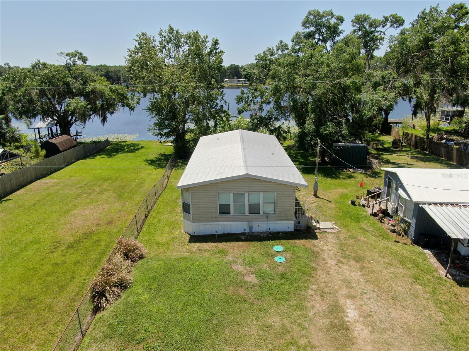 Image 7 of 10 For 14620 Geneva Drive