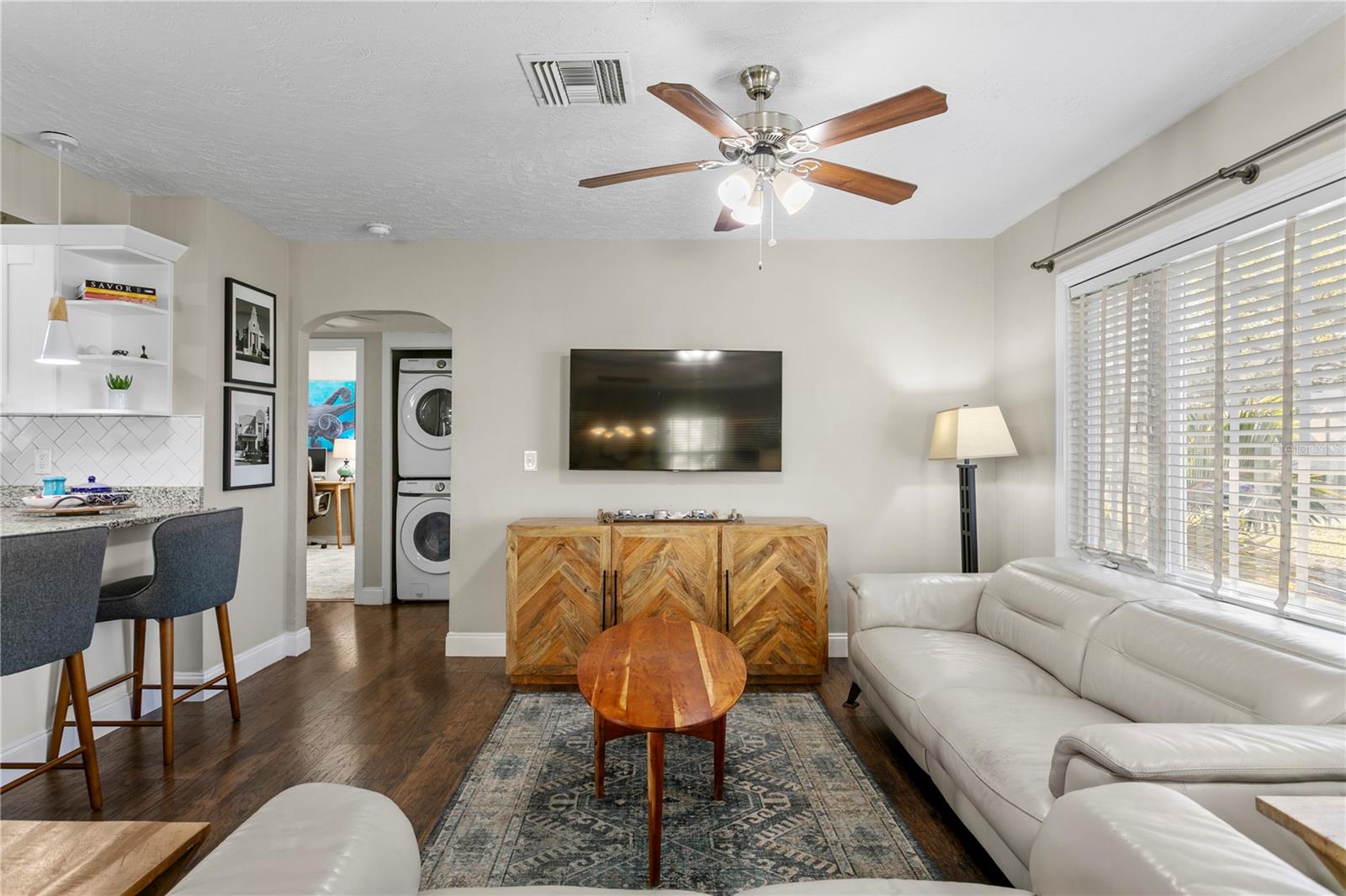 Image 10 of 46 For 145 38th Avenue Ne