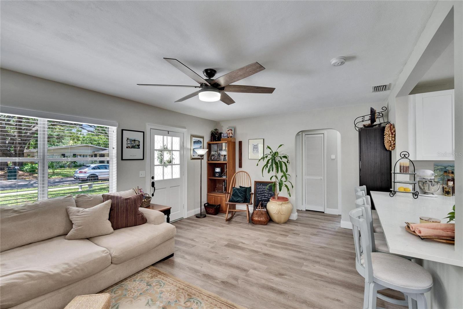 Image 17 of 54 For 1623 San Mateo Drive