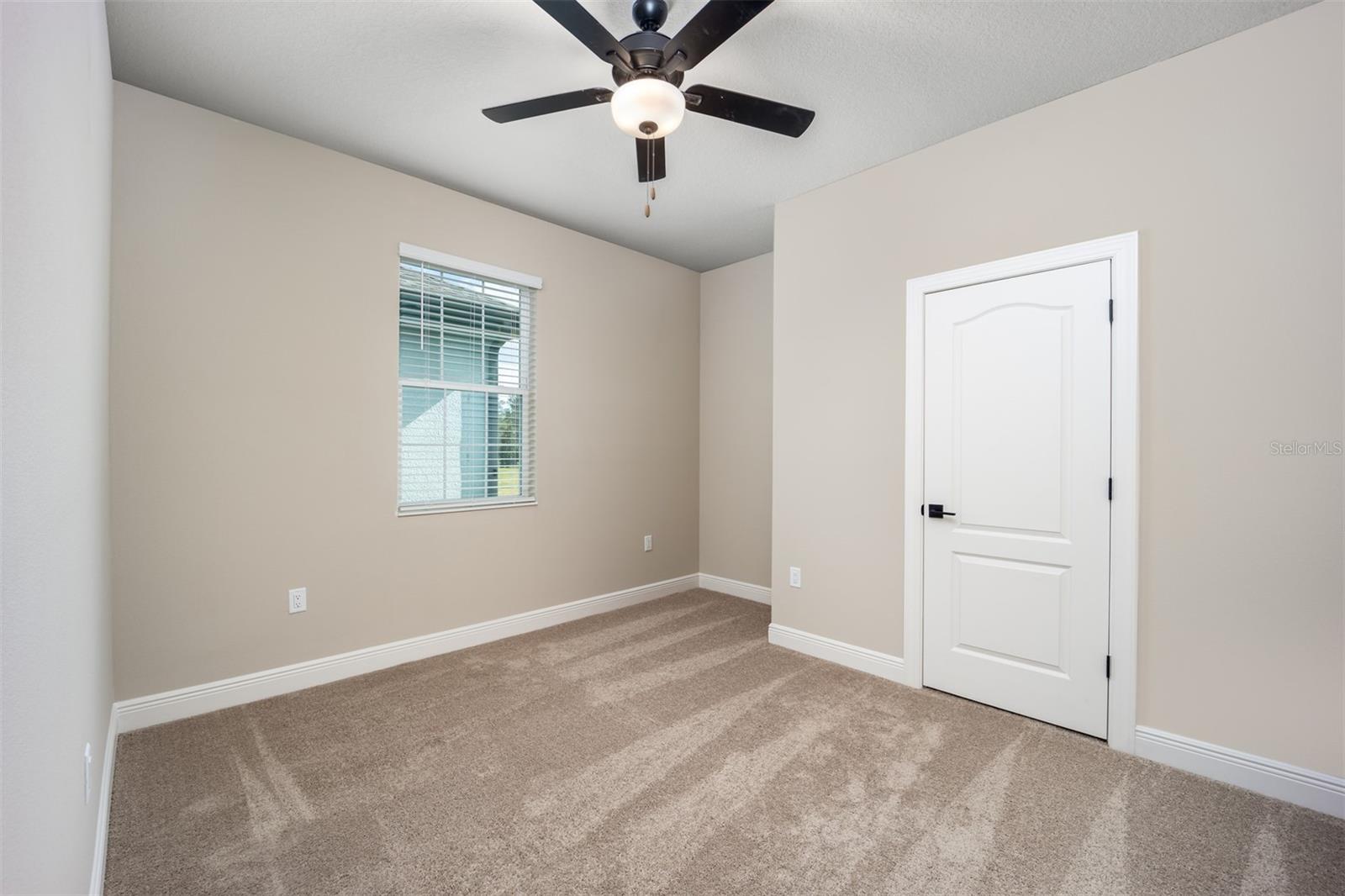 Image 6 of 7 For 7701 Somersworth Drive