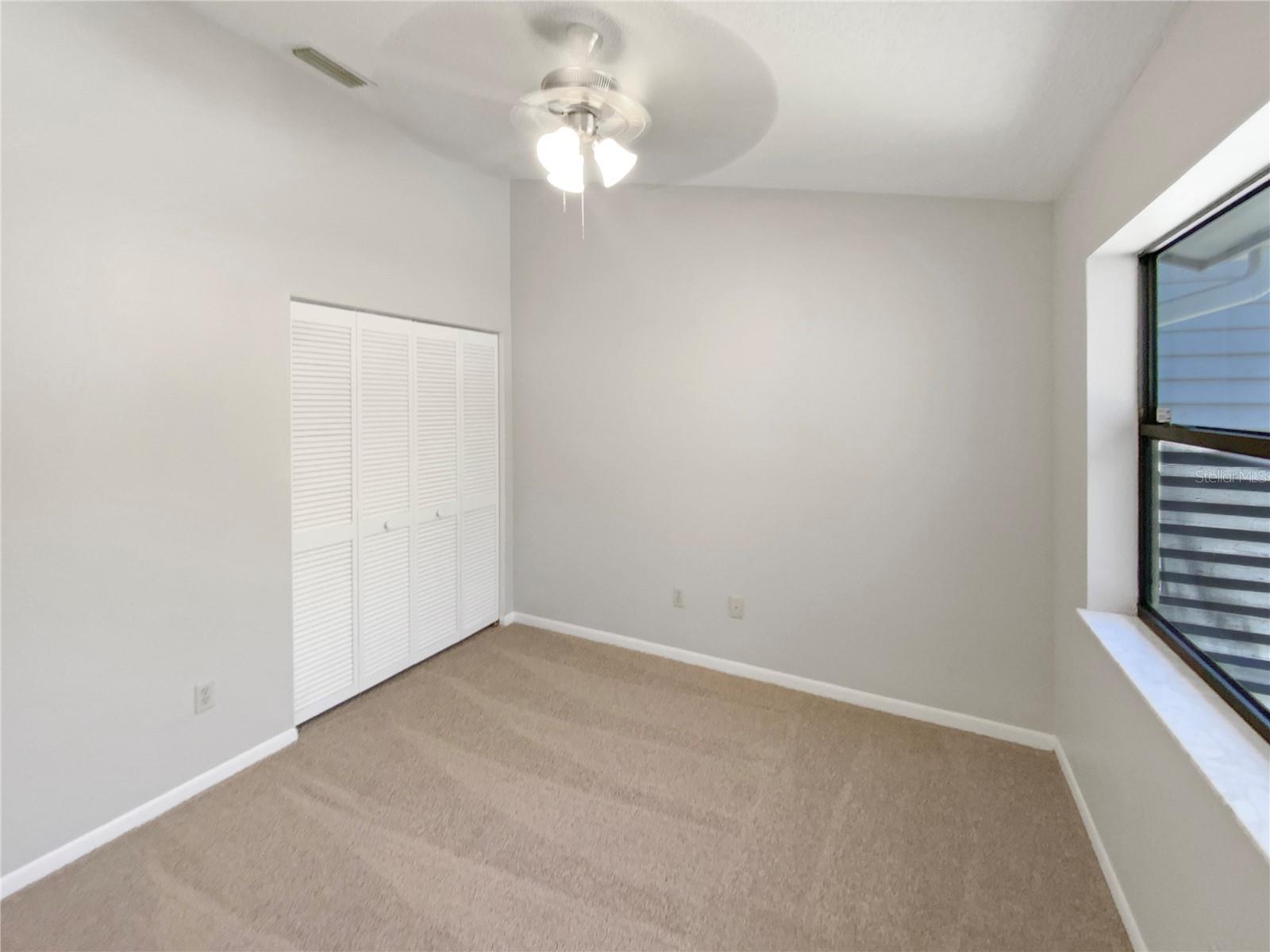 Image 30 of 50 For 2011 Arbor Drive