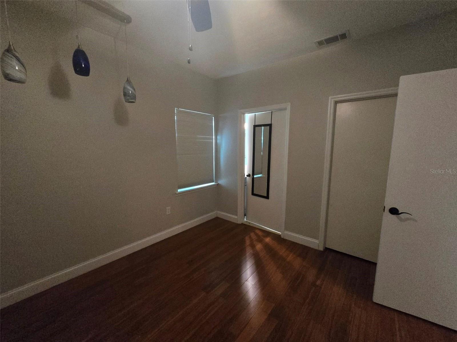 Image 5 of 6 For 4700 Archer Road 41