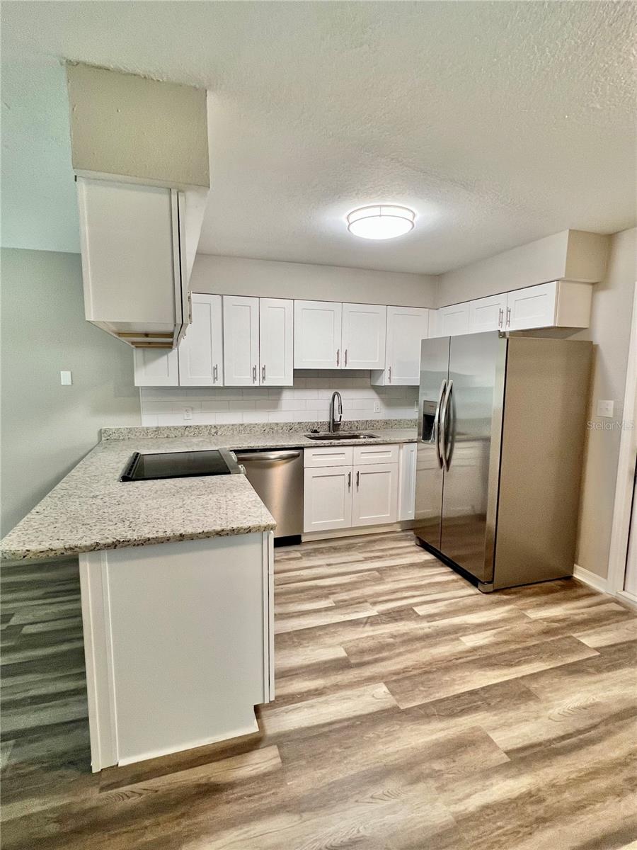 Image 6 of 16 For 2102 Palmetto Street