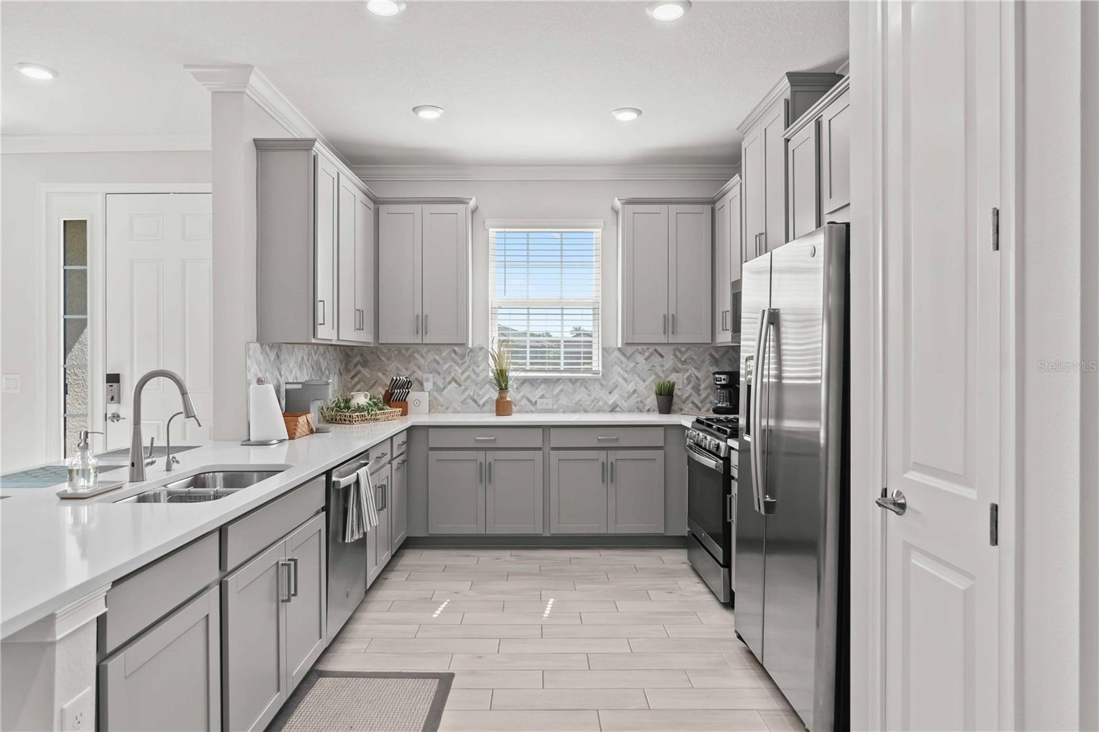 Image 13 of 60 For 15635 Sacile Lane