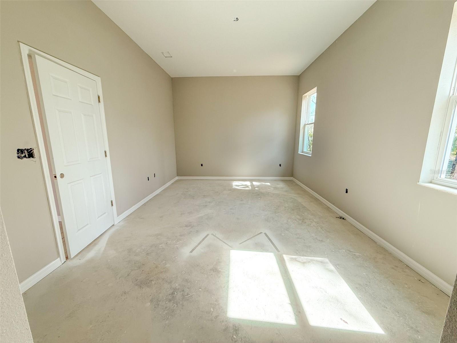 Image 12 of 24 For 8102 Voyager Drive