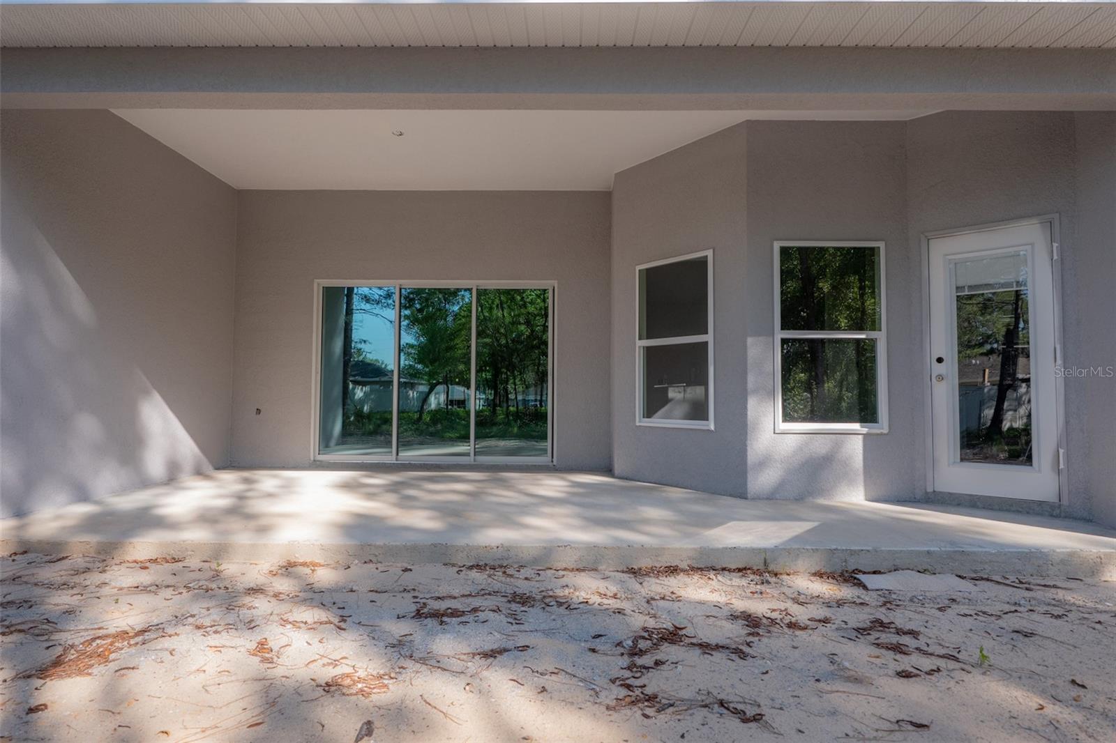Image 20 of 24 For 8102 Voyager Drive