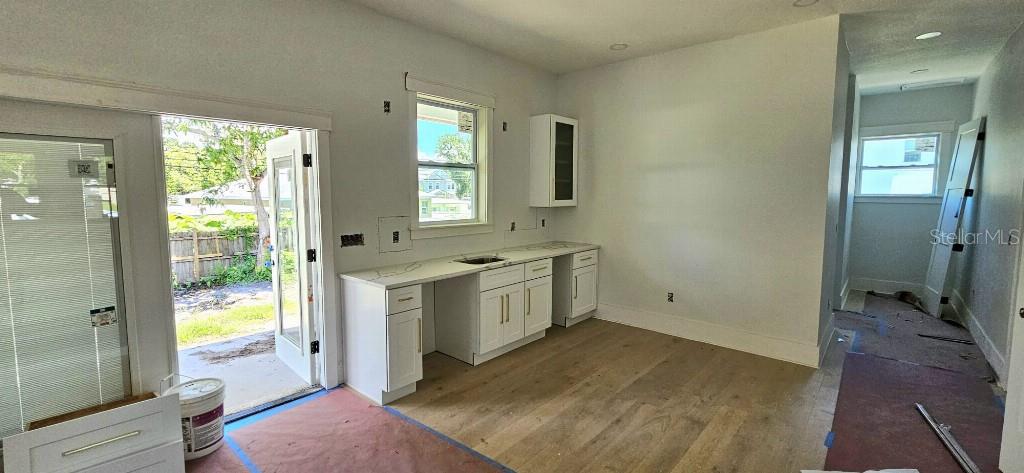 Image 6 of 18 For 1405 50th Avenue N