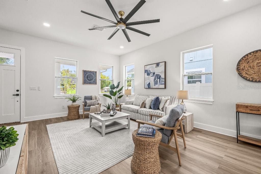 Image 10 of 48 For 4985 16th Avenue N