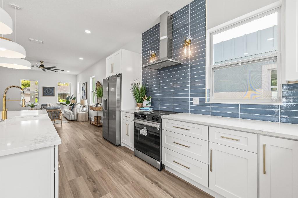 Image 17 of 48 For 4985 16th Avenue N