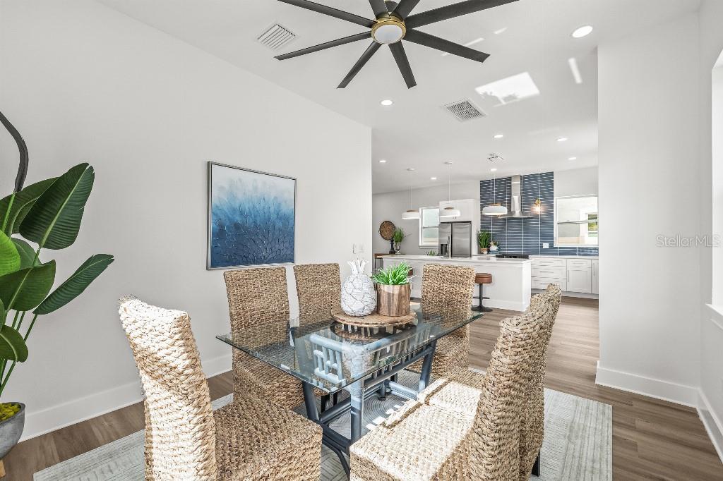 Image 22 of 48 For 4985 16th Avenue N