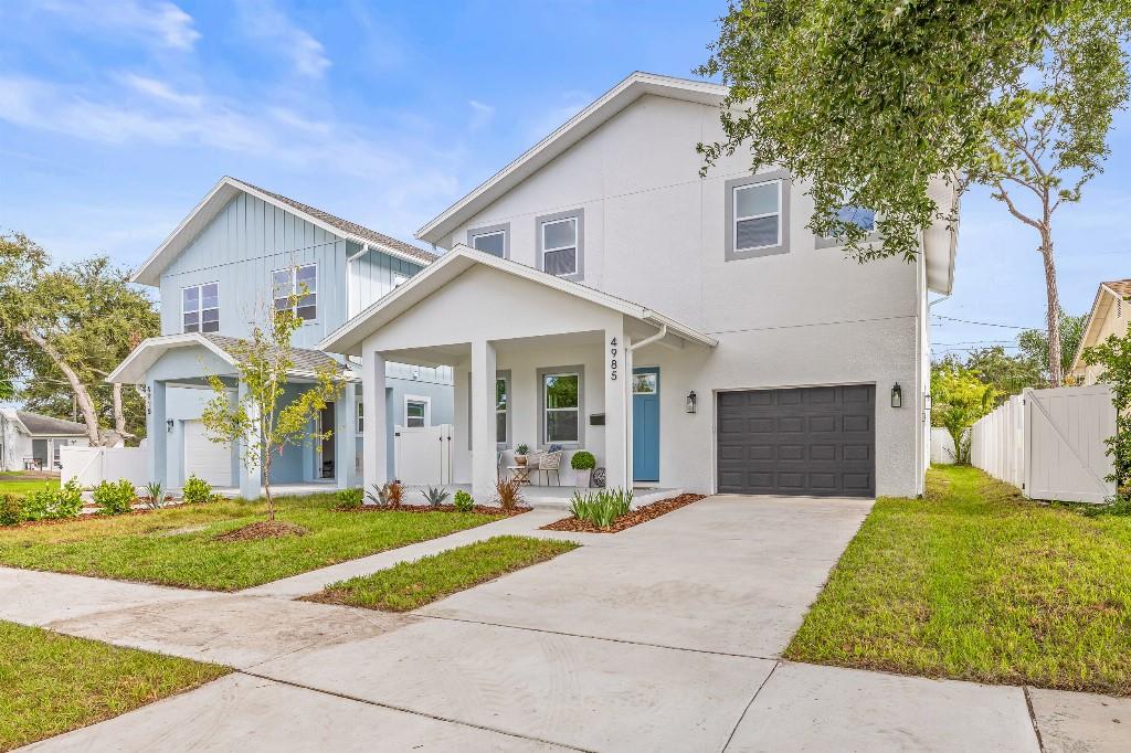 Image 4 of 48 For 4985 16th Avenue N