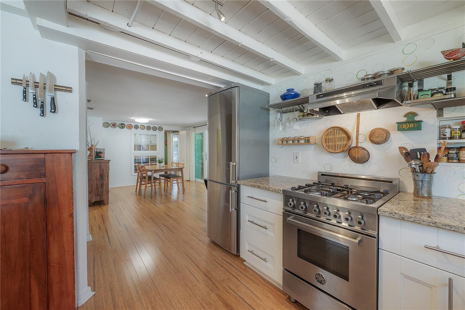 Image 13 of 50 For 604 Hilda Street