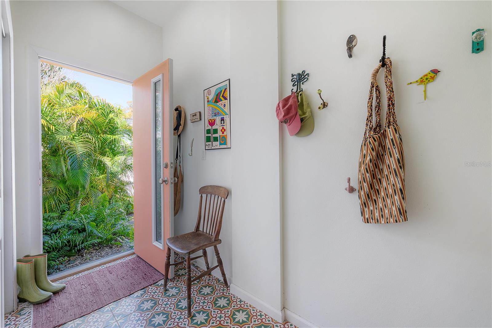 Image 16 of 50 For 604 Hilda Street
