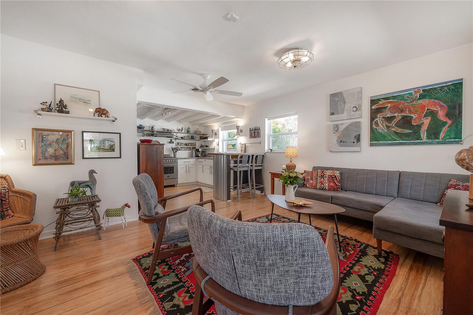 Image 3 of 50 For 604 Hilda Street