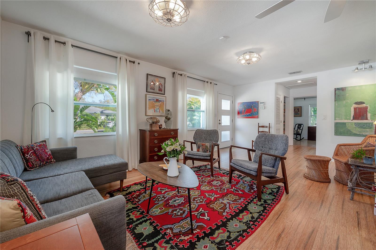 Image 6 of 50 For 604 Hilda Street