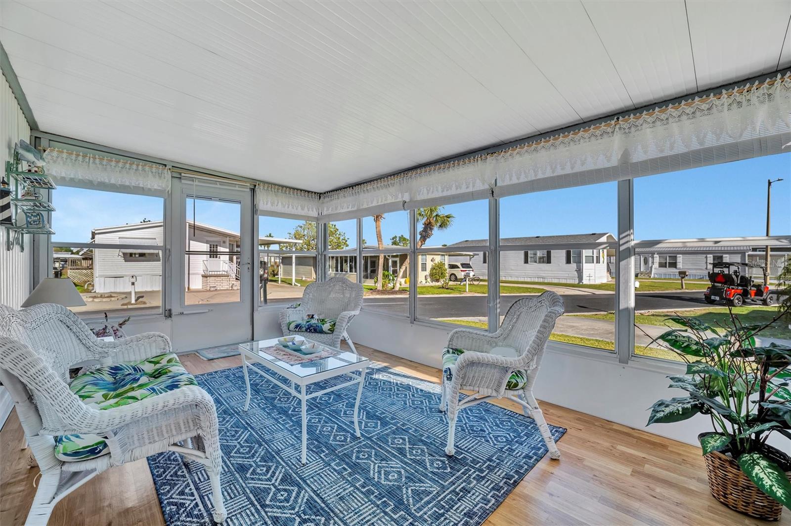 Image 4 of 37 For 128 Saint Johns Way