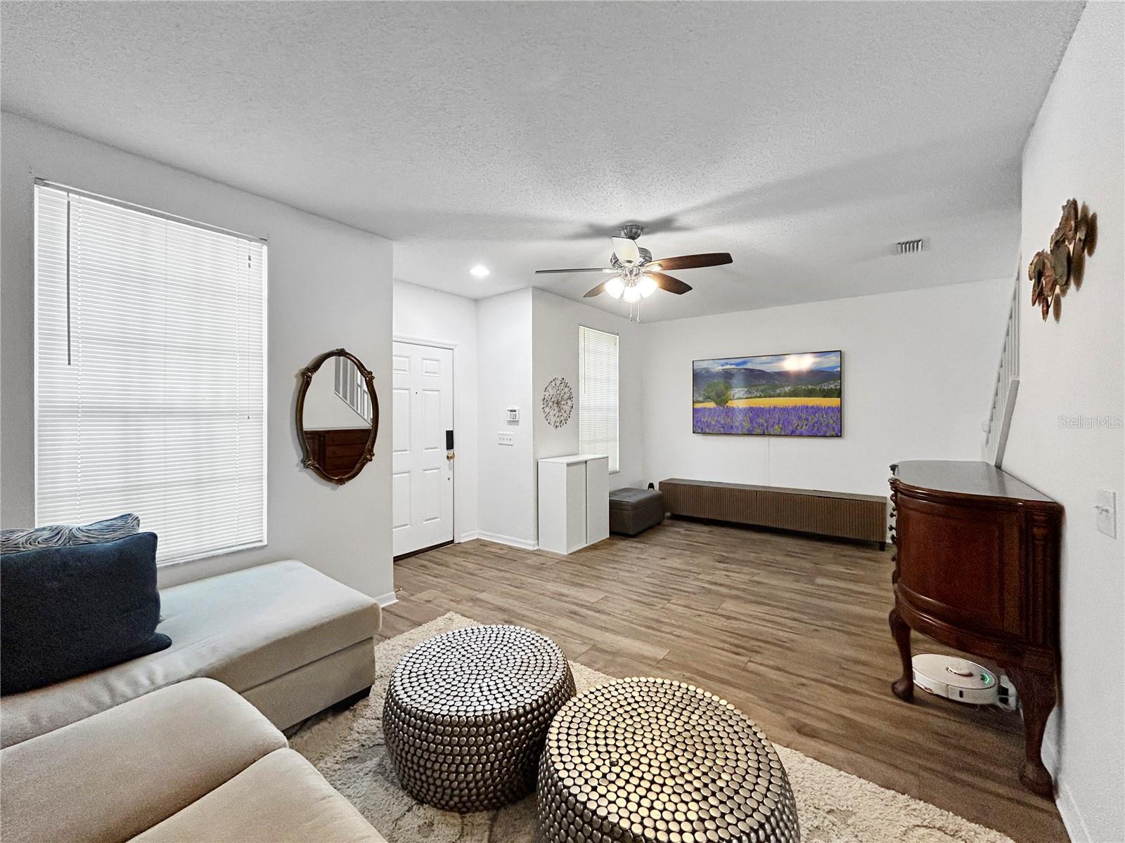 Image 15 of 38 For 30132 Wellesley Way