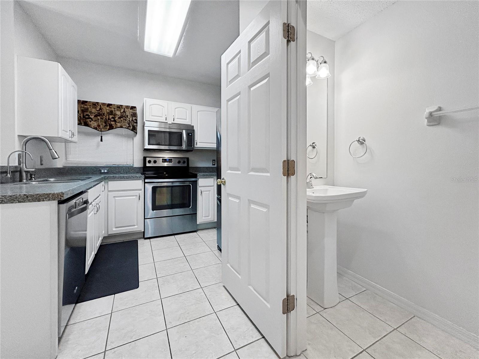 Image 7 of 38 For 30132 Wellesley Way
