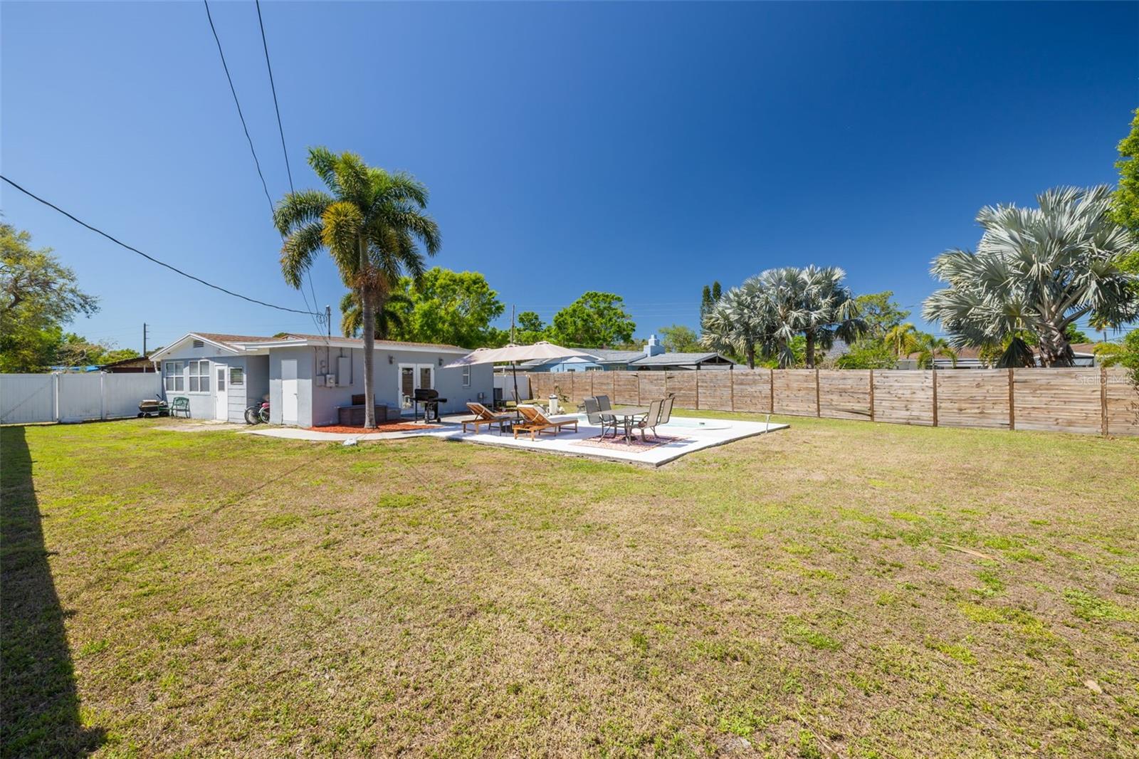 Image 15 of 29 For 1541 68th Avenue N