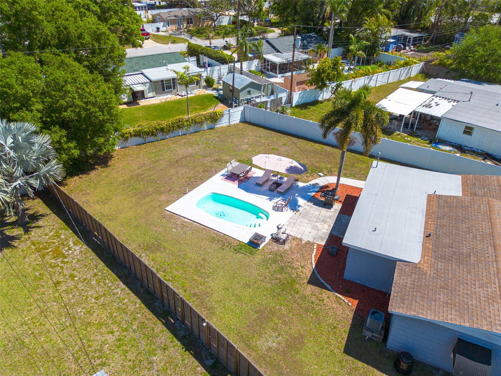 Image 2 of 29 For 1541 68th Avenue N