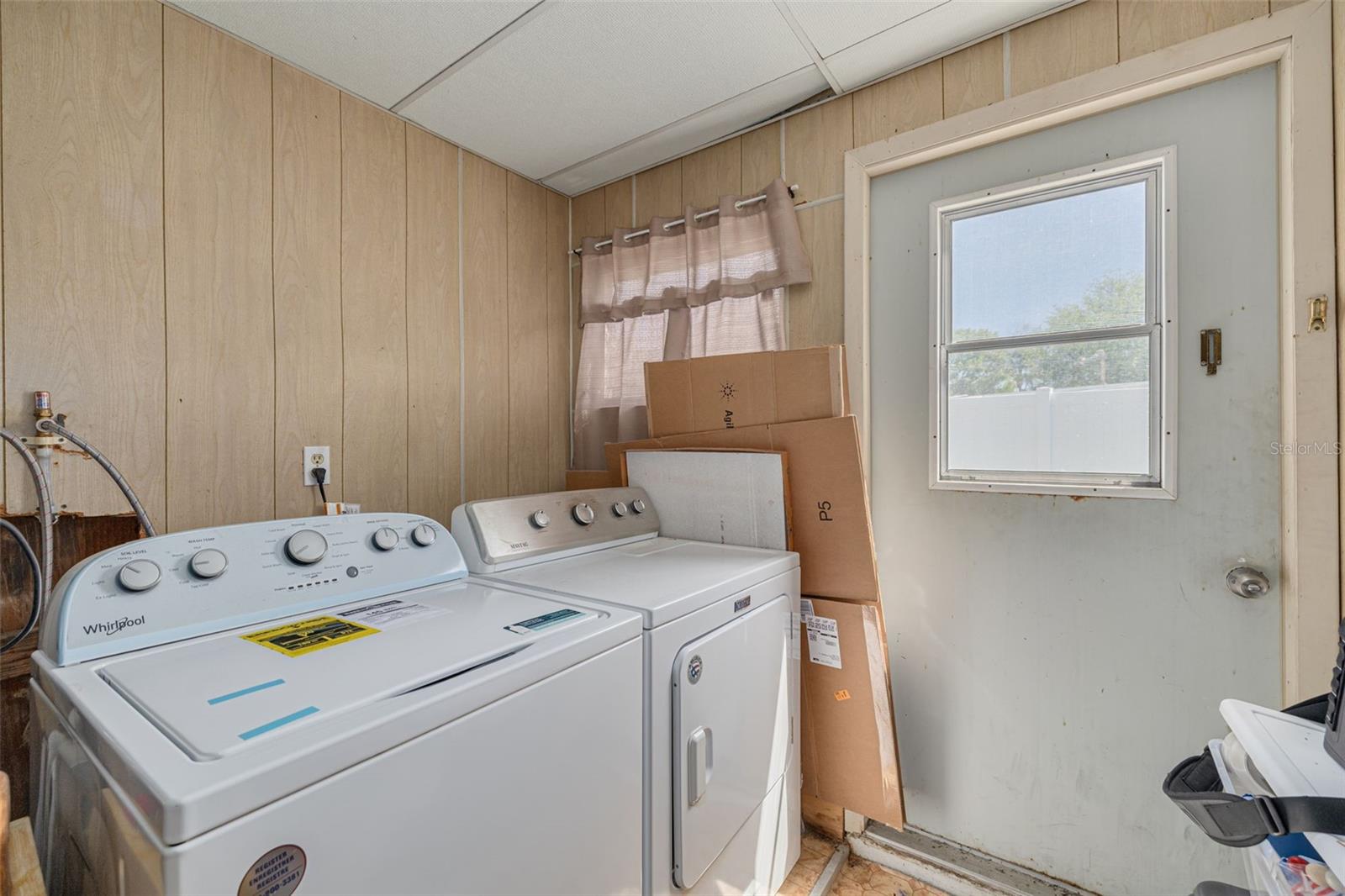 Image 25 of 29 For 1541 68th Avenue N