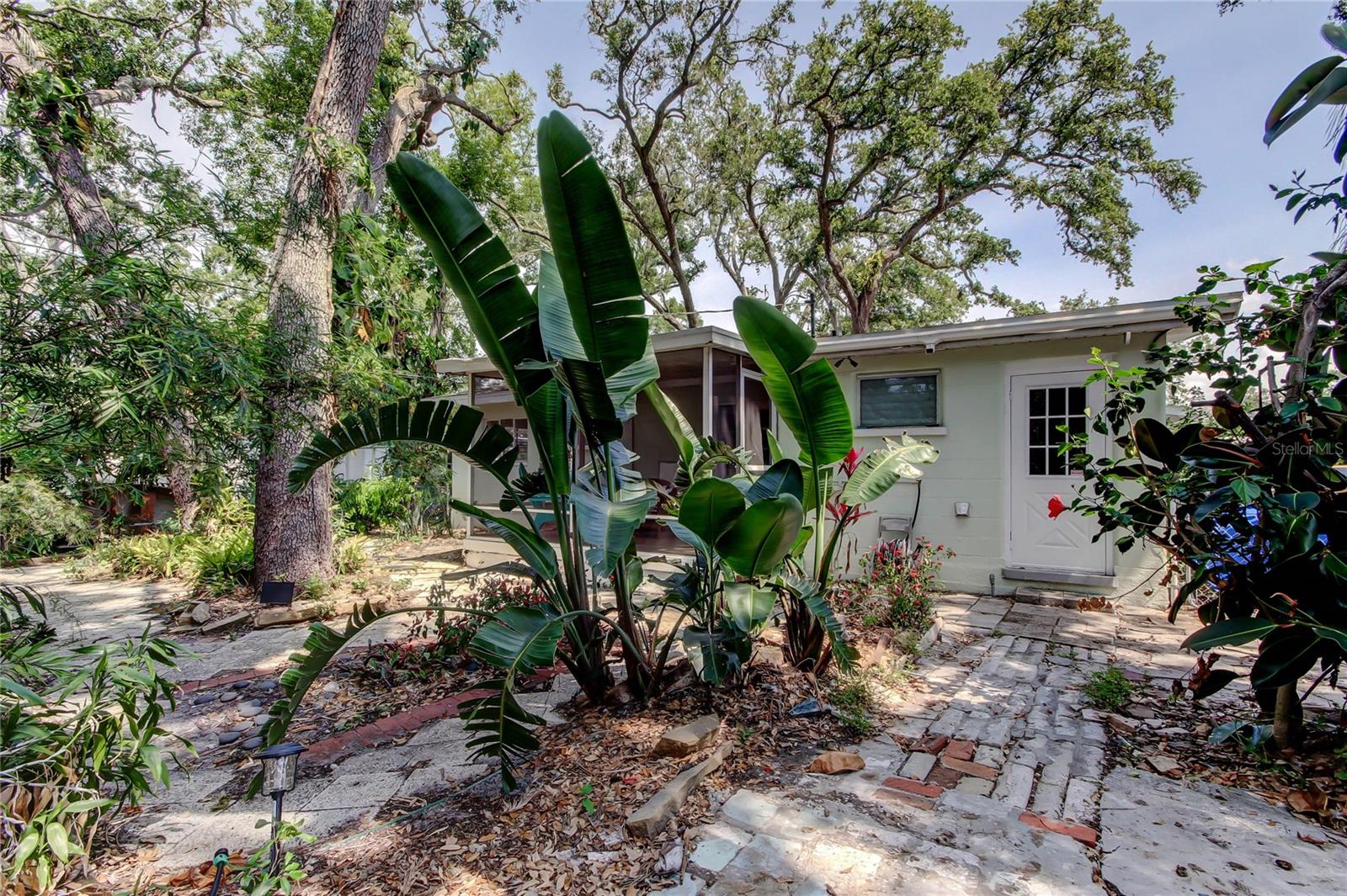 Image 36 of 39 For 10514 52nd Avenue N