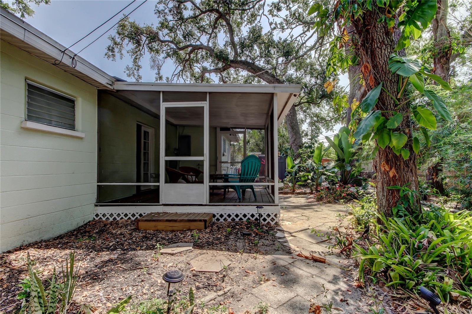 Image 39 of 39 For 10514 52nd Avenue N