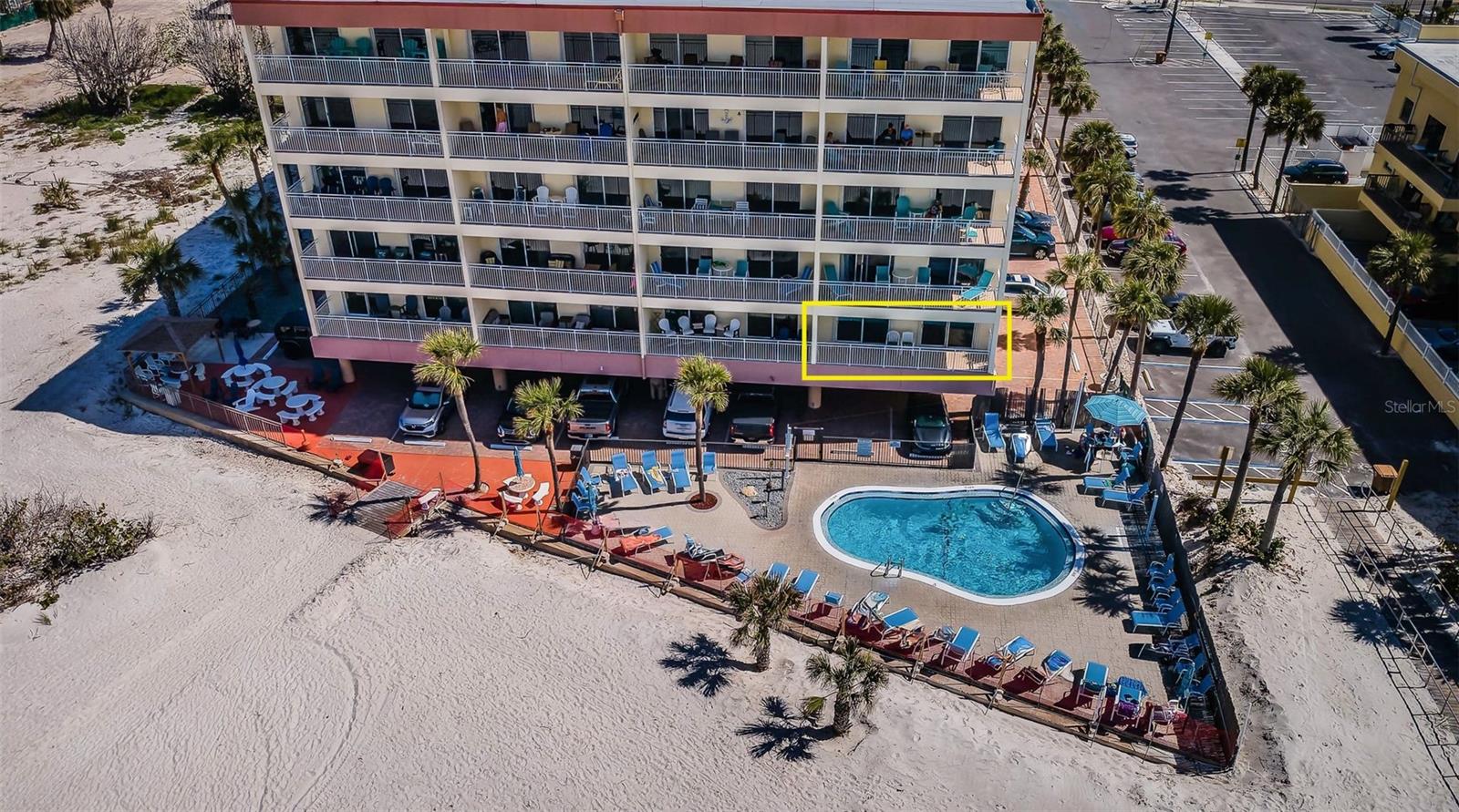 Image 2 of 47 For 13000 Gulf Boulevard 109