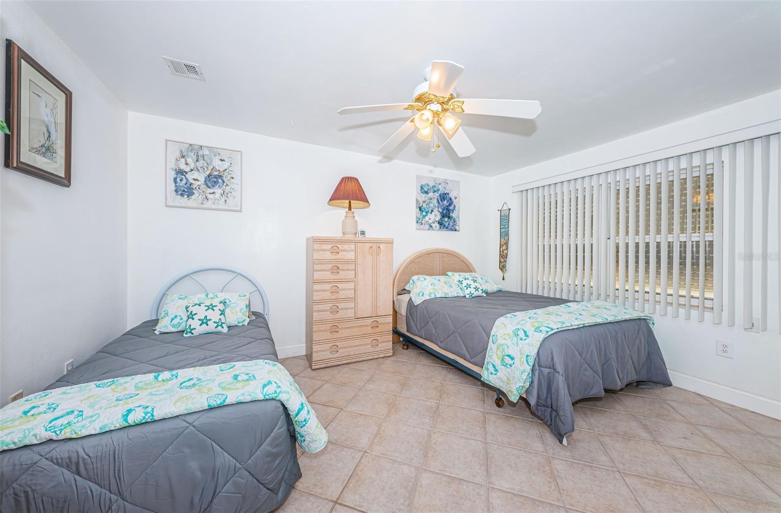 Image 21 of 47 For 13000 Gulf Boulevard 109