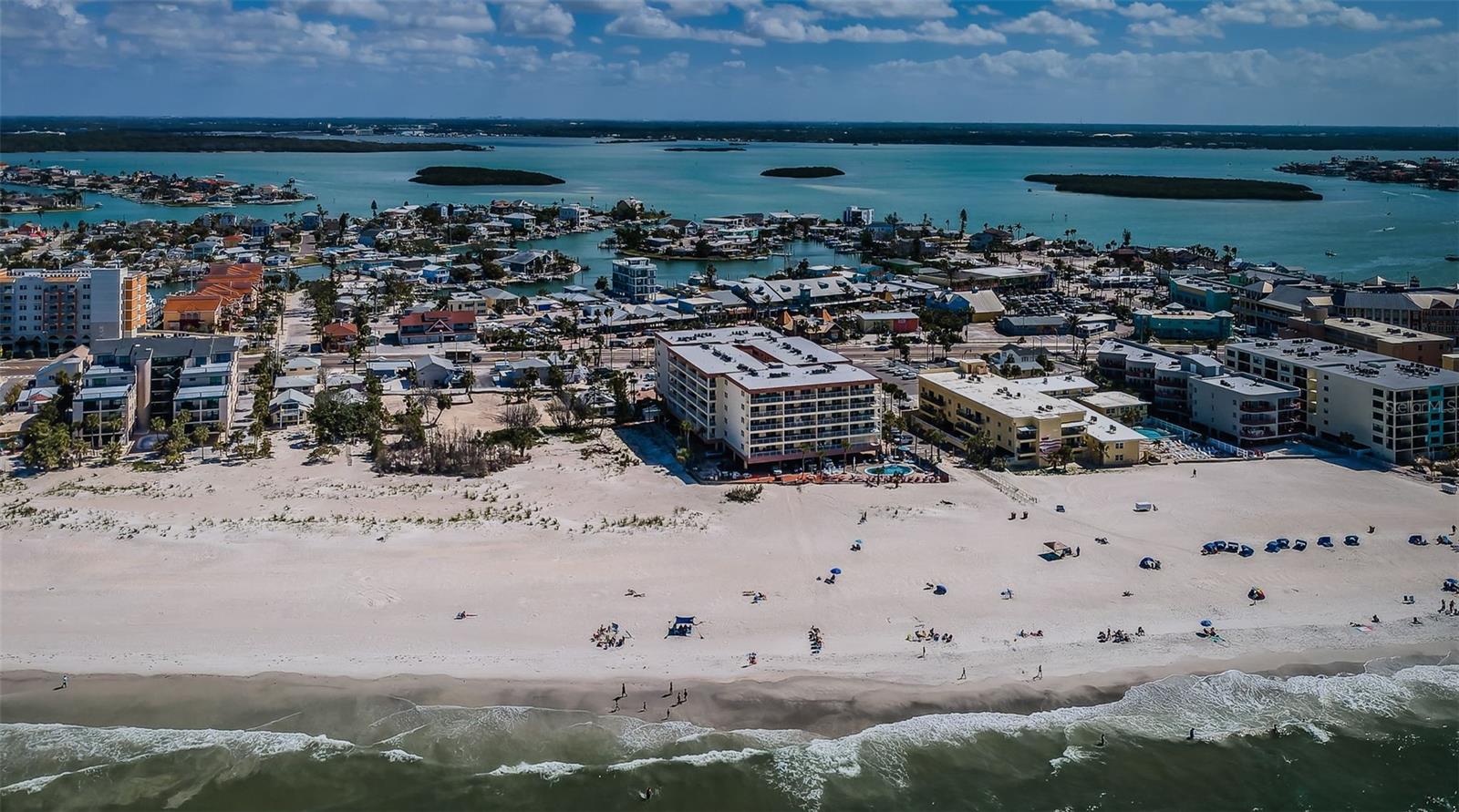 Image 24 of 47 For 13000 Gulf Boulevard 109