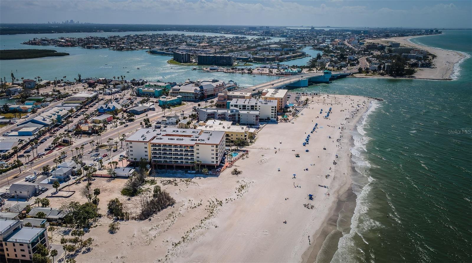 Image 43 of 47 For 13000 Gulf Boulevard 109