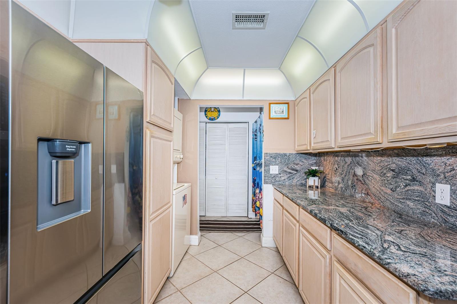 Image 7 of 47 For 13000 Gulf Boulevard 109