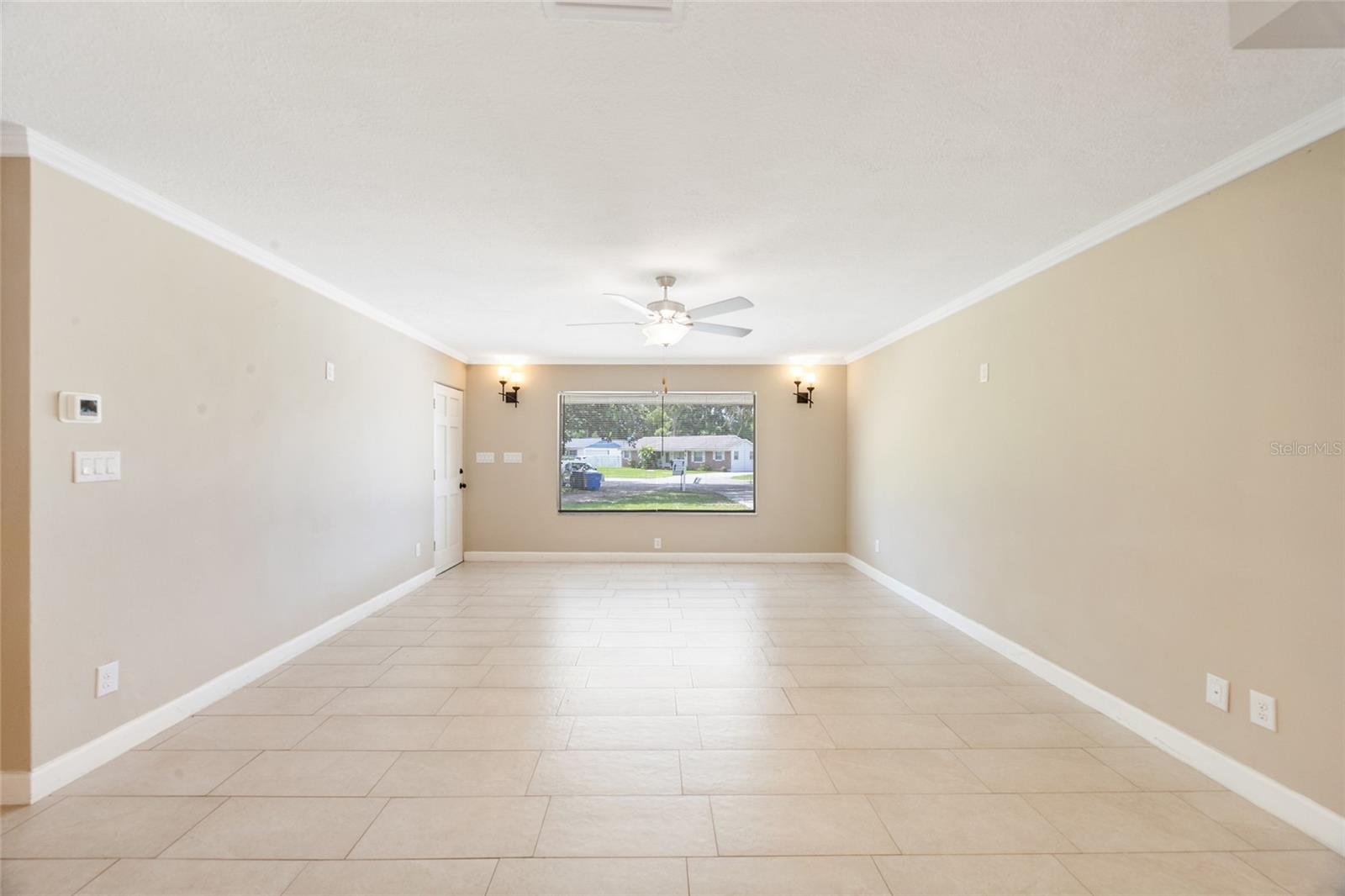 Image 33 of 41 For 904 Woodland Drive