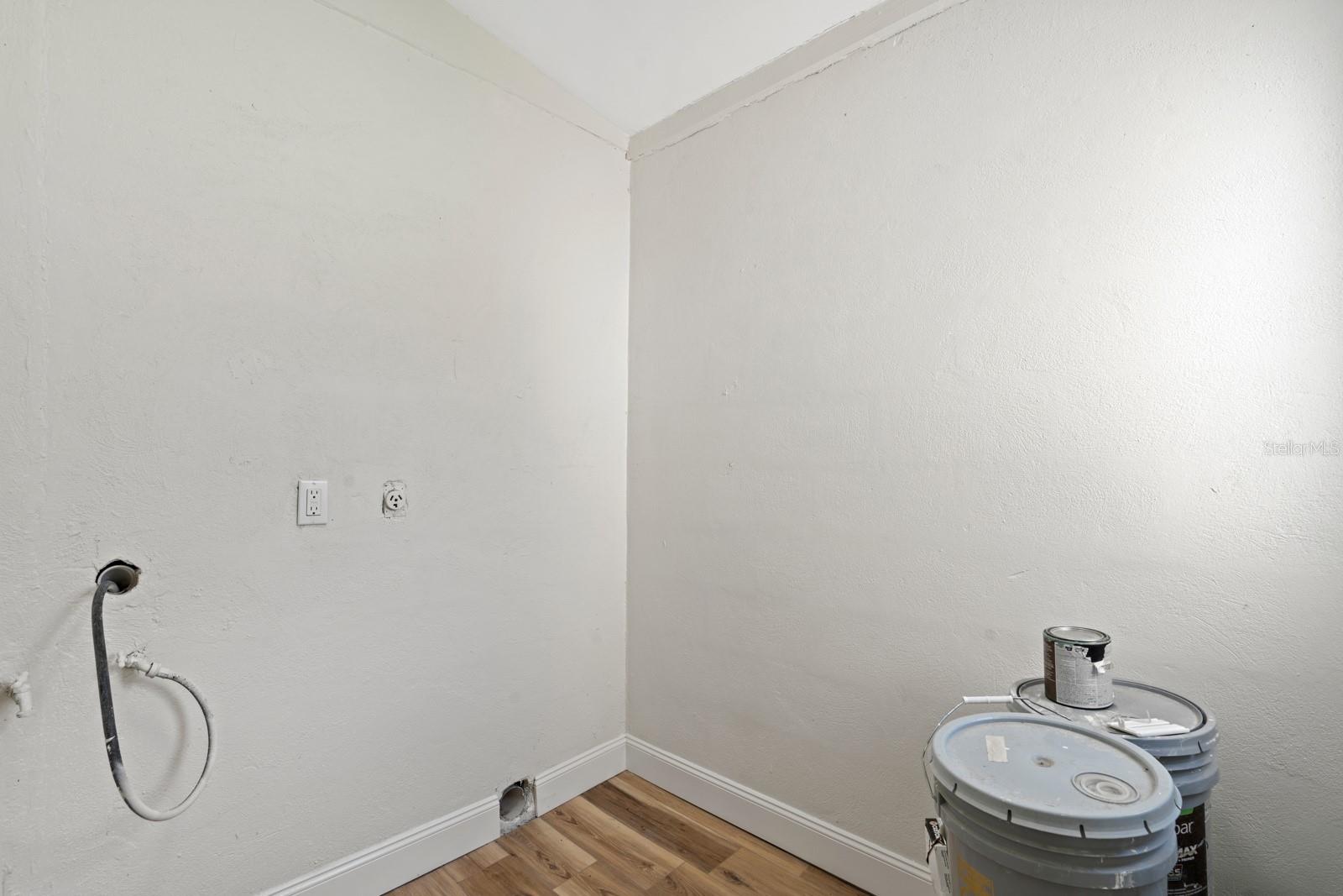 Image 40 of 56 For 10408 50th Street 1-2