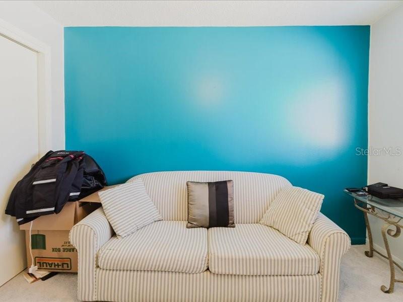 Listing photo id 20 for 2348 Shelley Street 2