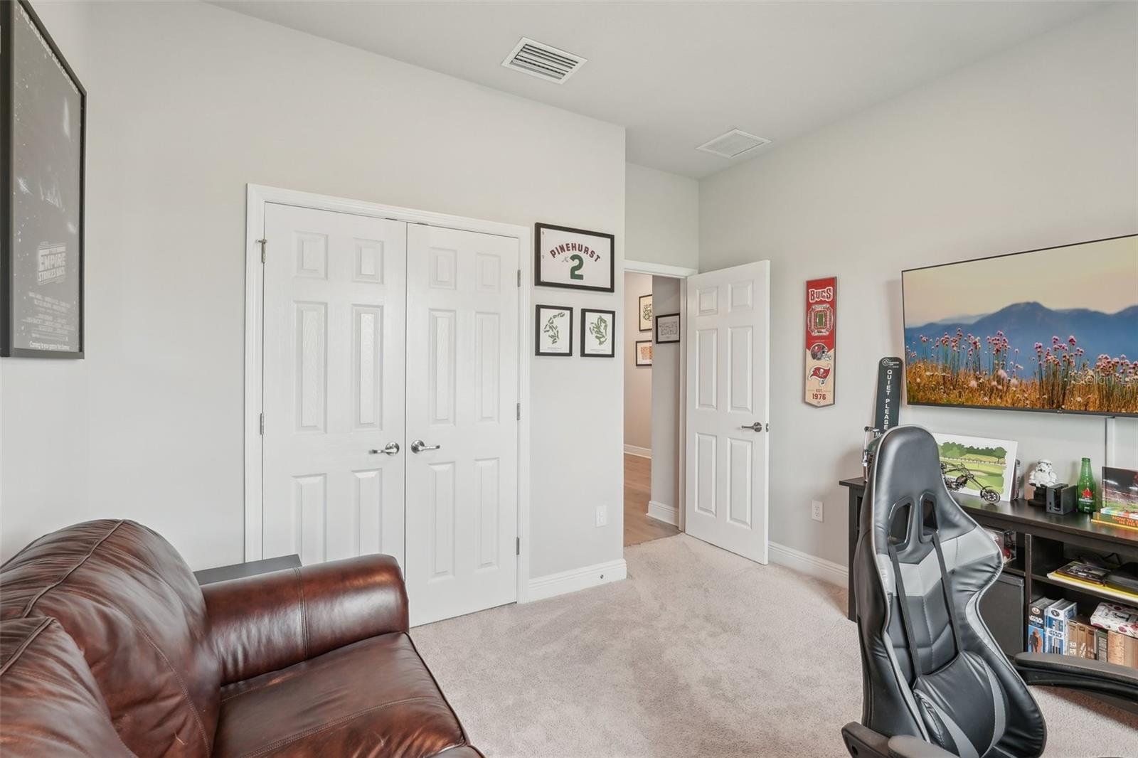Image 13 of 50 For 8706 Arrow Creek Drive