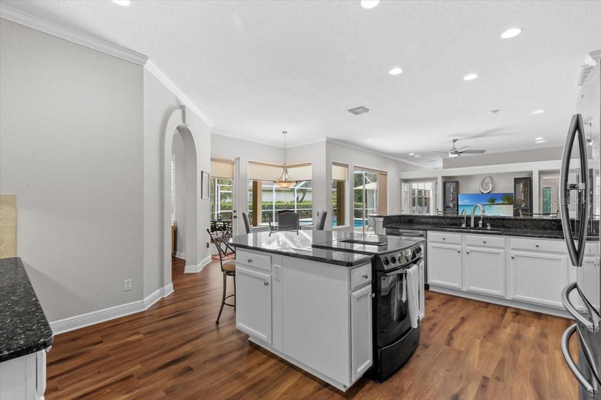 Image 24 of 100 For 26920 Winged Elm Drive