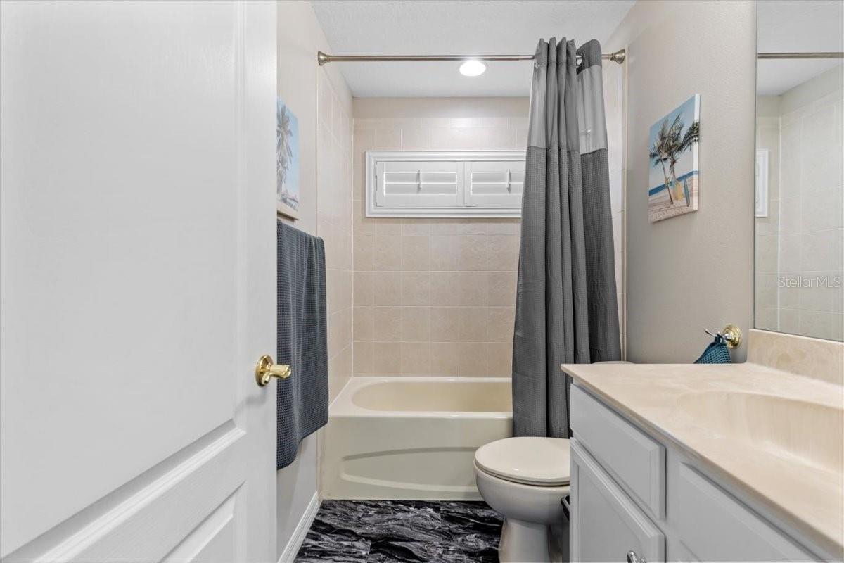 Image 37 of 100 For 26920 Winged Elm Drive