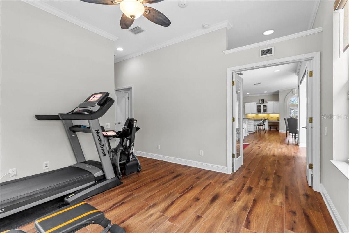 Image 42 of 100 For 26920 Winged Elm Drive