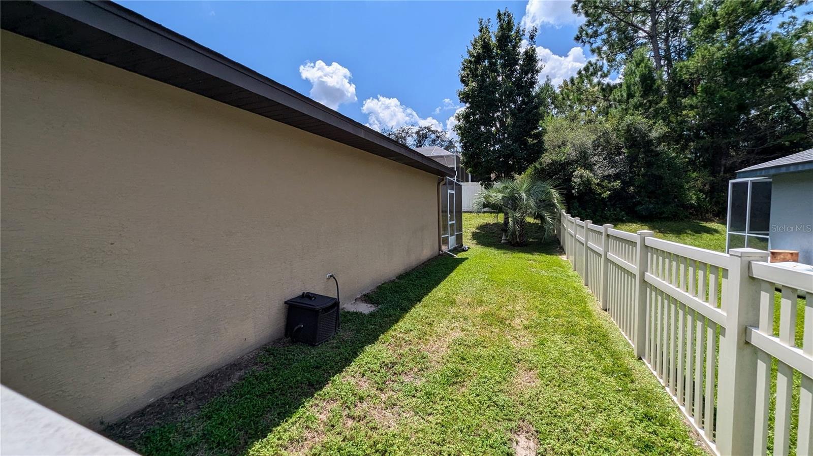 Listing photo id 48 for 3340 Eldridge Drive