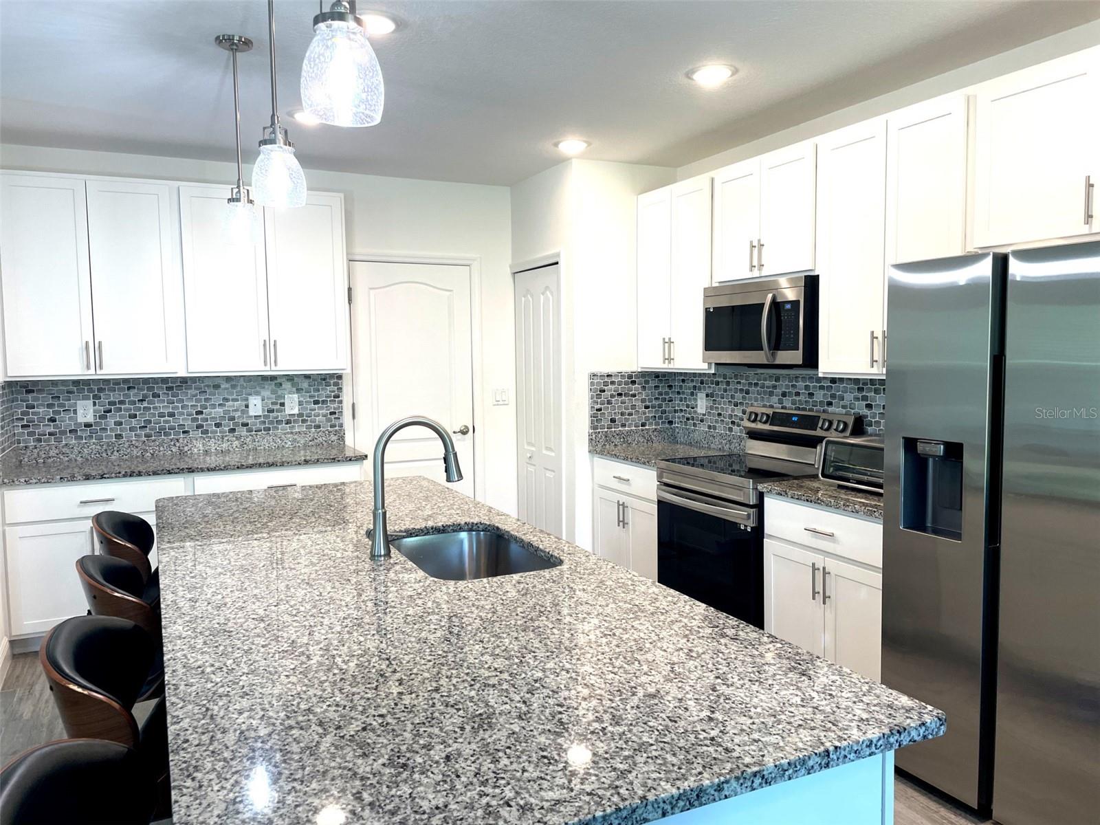 Image 8 of 19 For 9406 85th Place