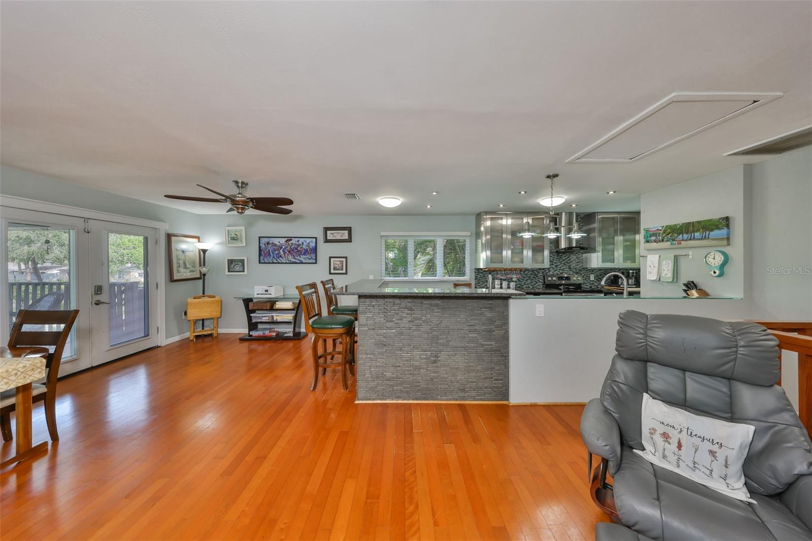Image 15 of 45 For 8420 Orient Way Ne