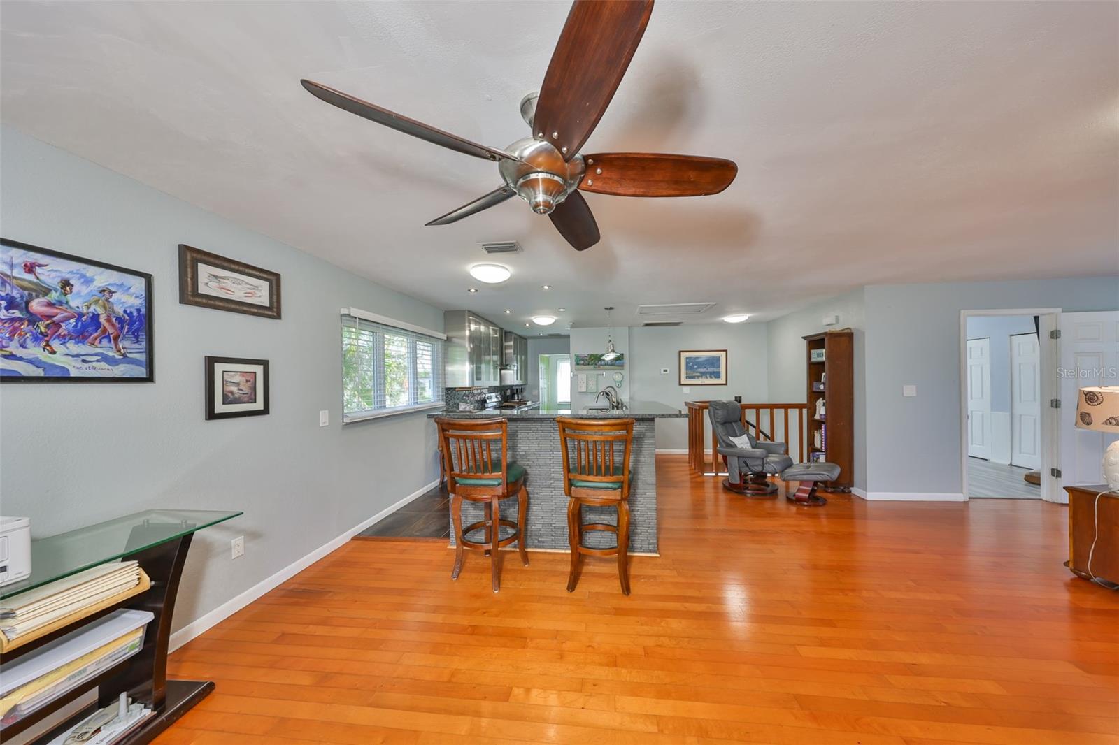 Image 8 of 45 For 8420 Orient Way Ne