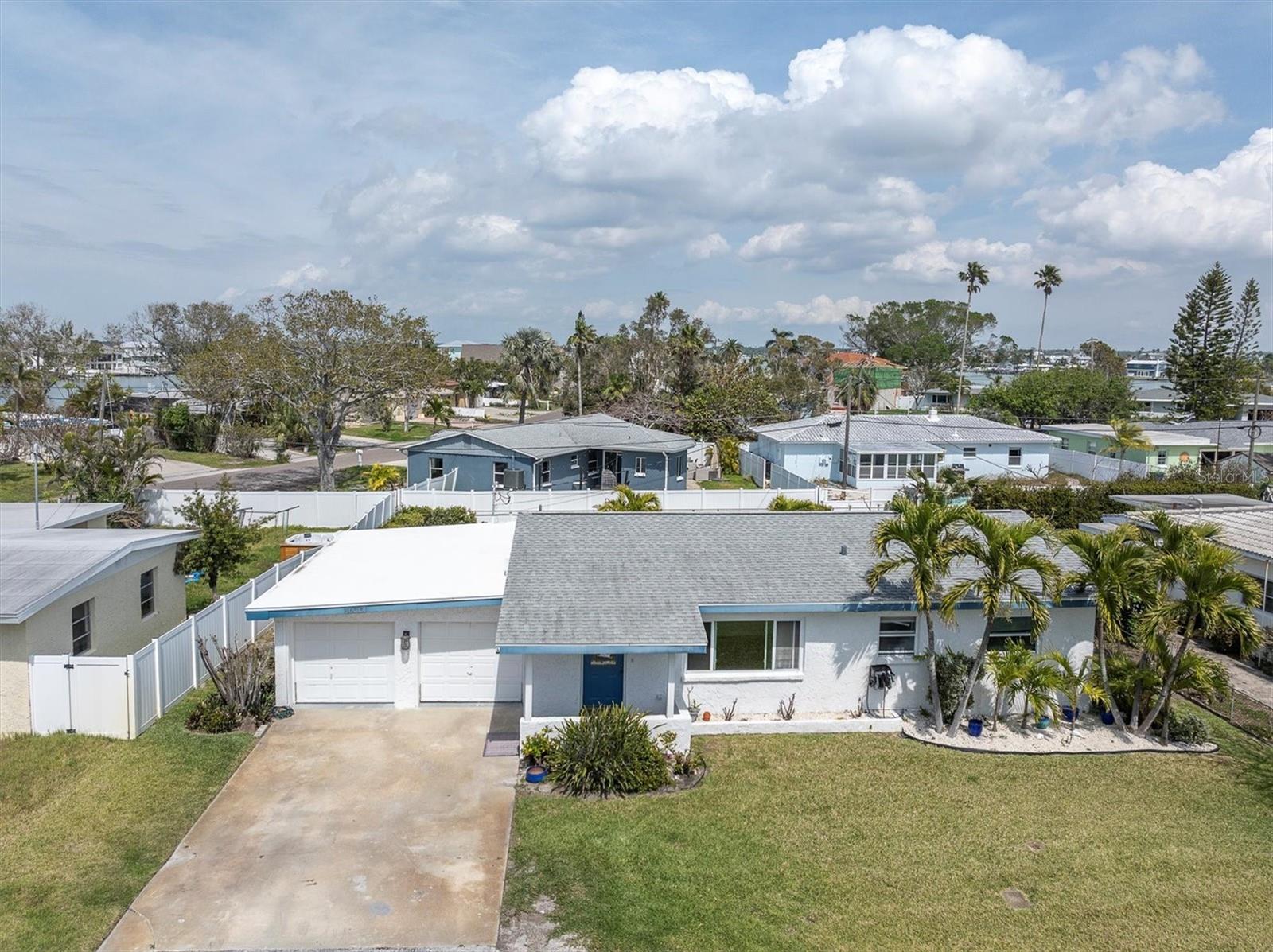 Details for 16315 2nd Street E, REDINGTON BEACH, FL 33708