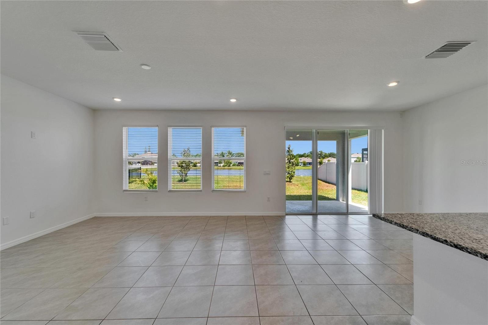 Image 18 of 100 For 16631 Mooner Plank Cir Circle