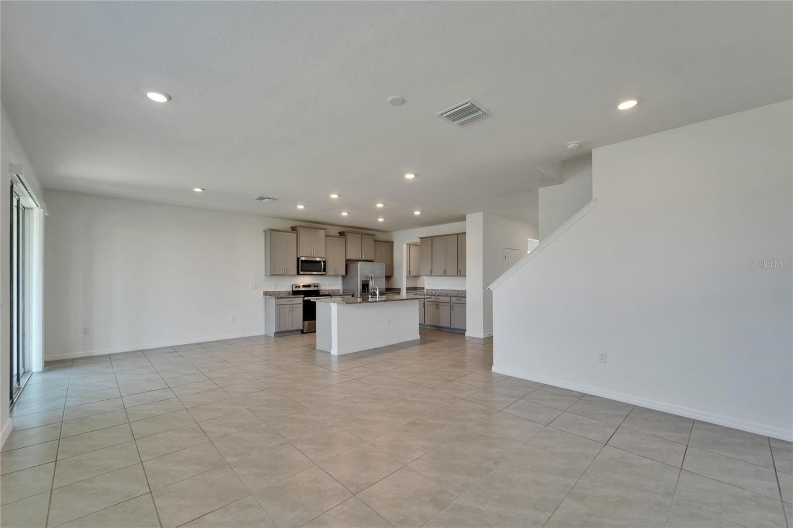 Image 22 of 100 For 16631 Mooner Plank Cir Circle