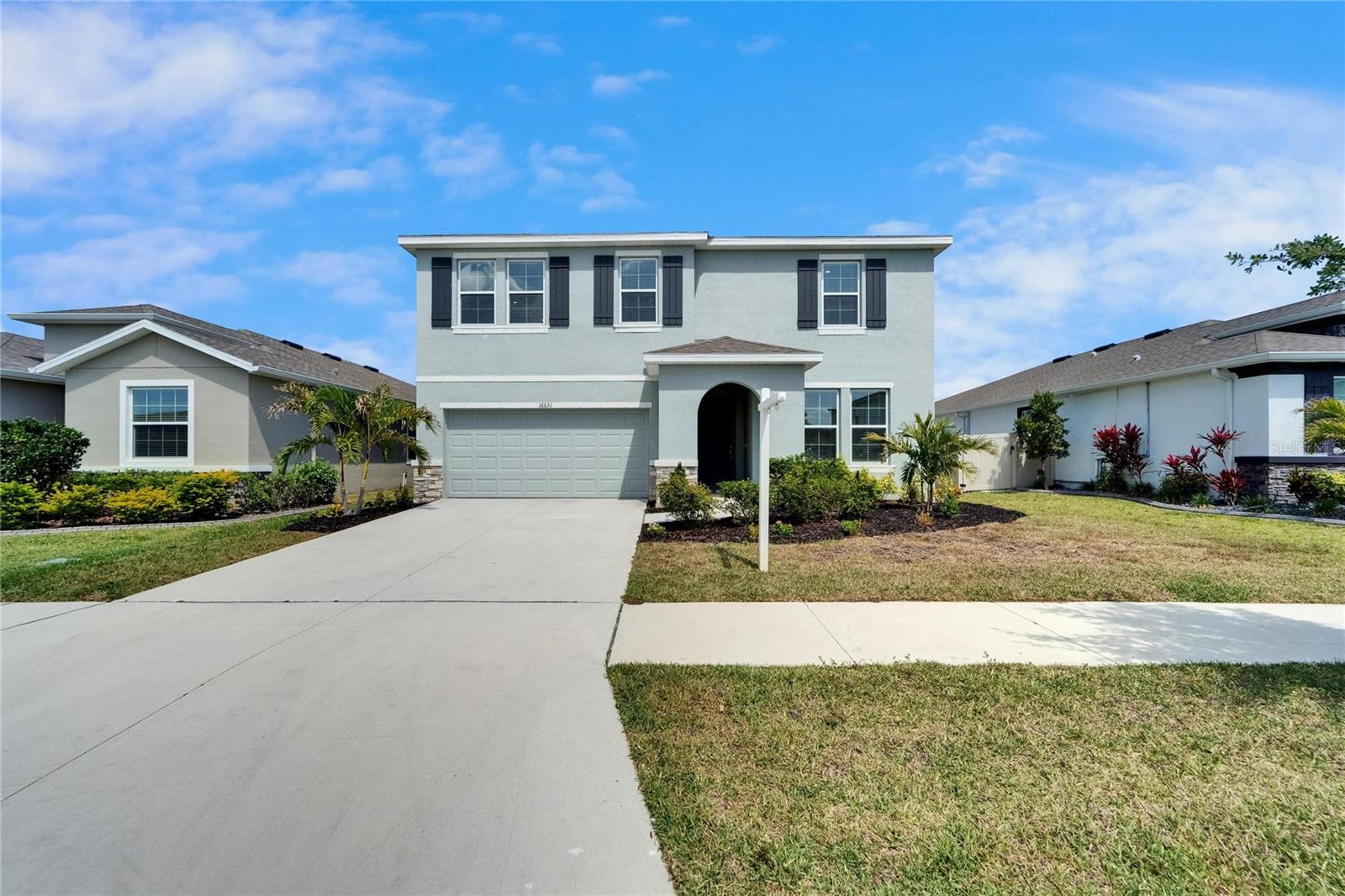 Image 4 of 100 For 16631 Mooner Plank Cir Circle