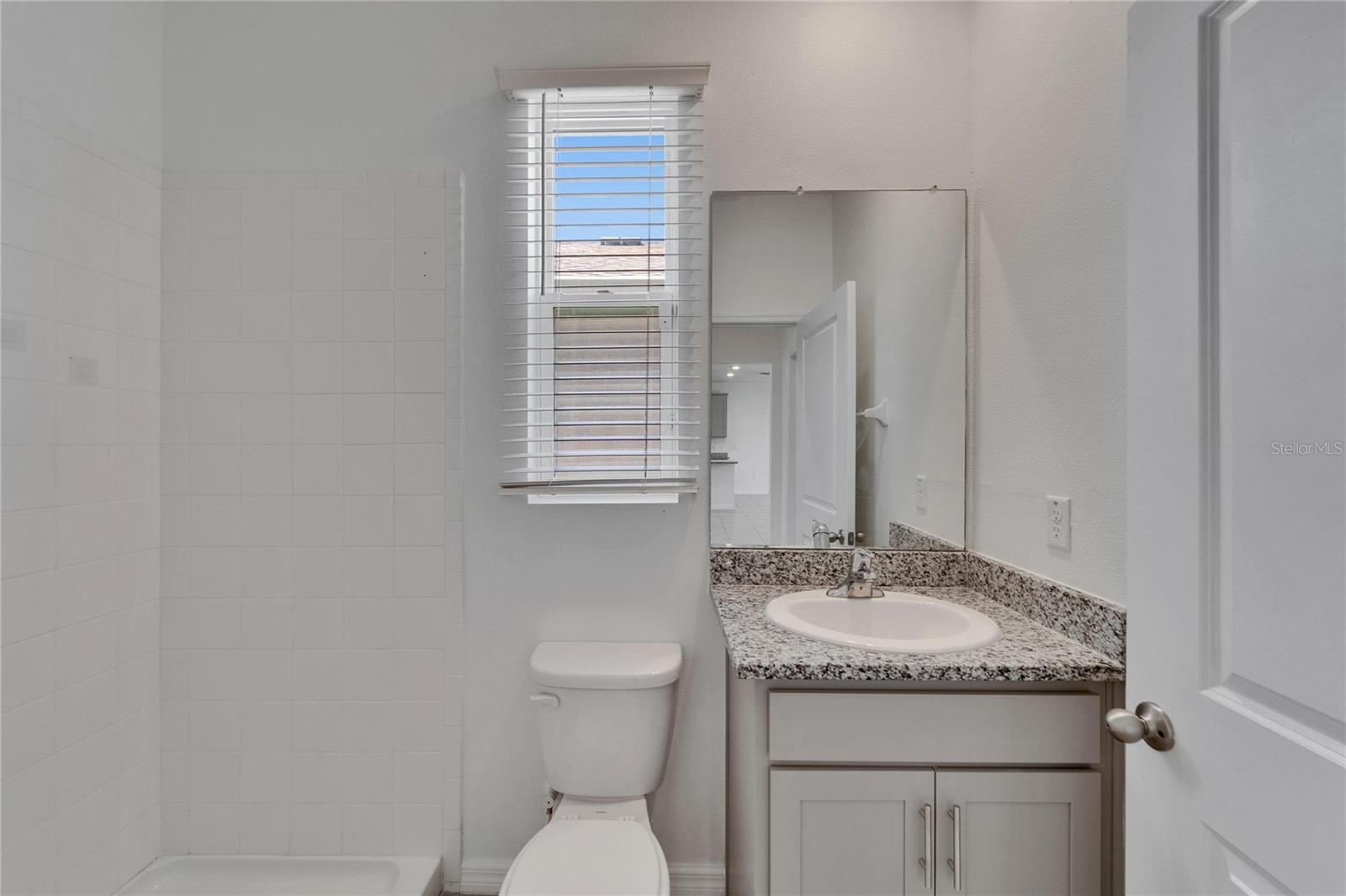 Image 40 of 100 For 16631 Mooner Plank Cir Circle